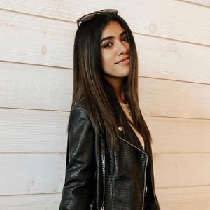 Meet your Posher, Kaylin